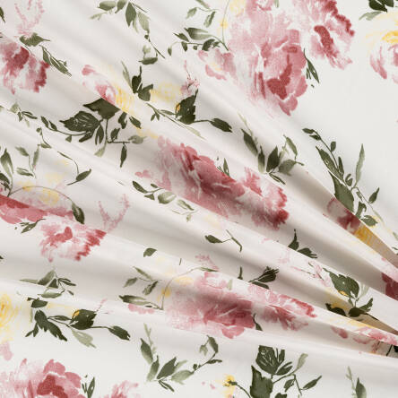 Viscose fabric ROMANTIC ROSES ON WHITE