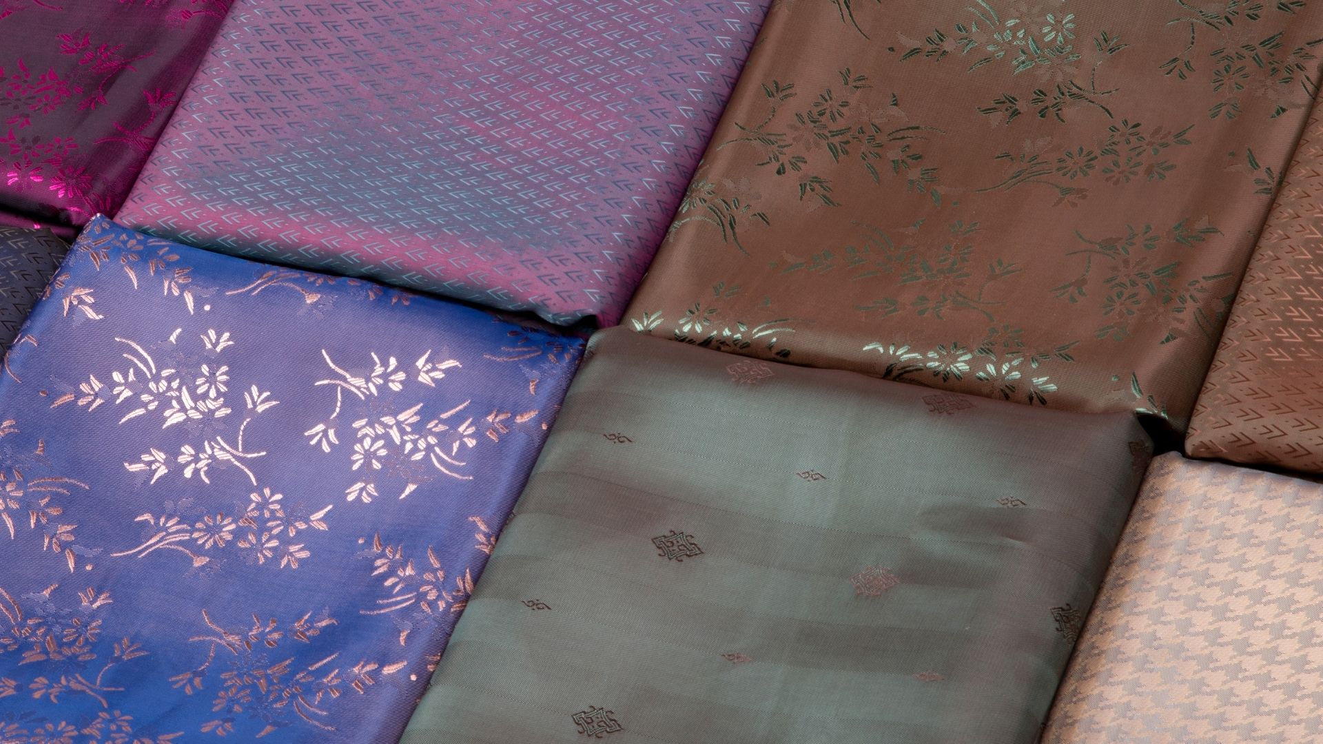 podszewka-żakard-podszewkażakardowa-podszewkawzorzysta-wzór-podszewkadopłaszcza-podszewkadospódnicy-miekie