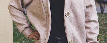 Długi kardigan z mięsistej dzianiny swetrowej